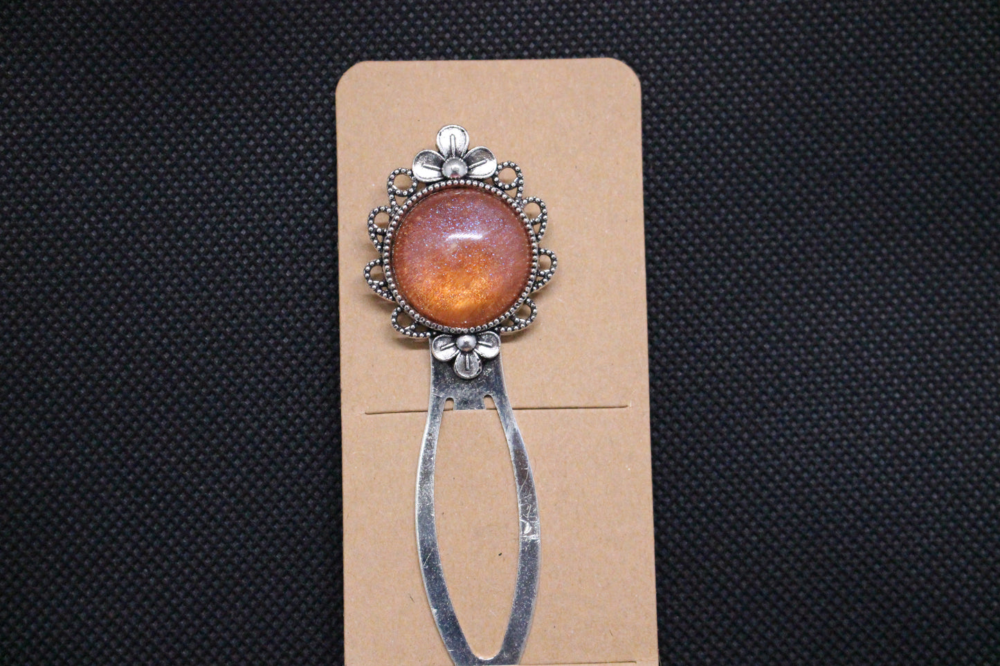 Resin / Metal Bookmark (2780) Elegant Reading Accessory