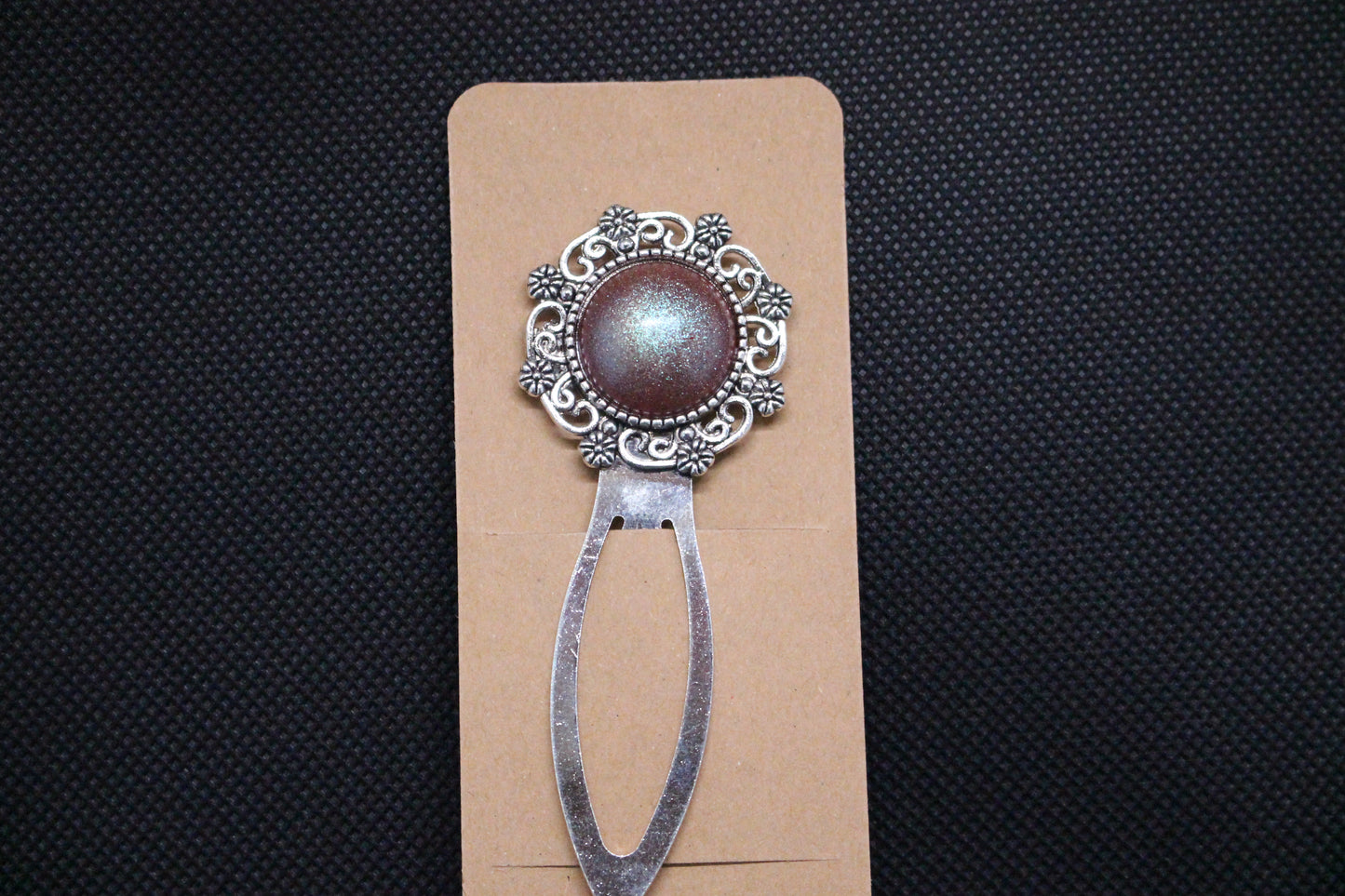 Resin / Metal Bookmark (2781) Stylish Color-Changing Design