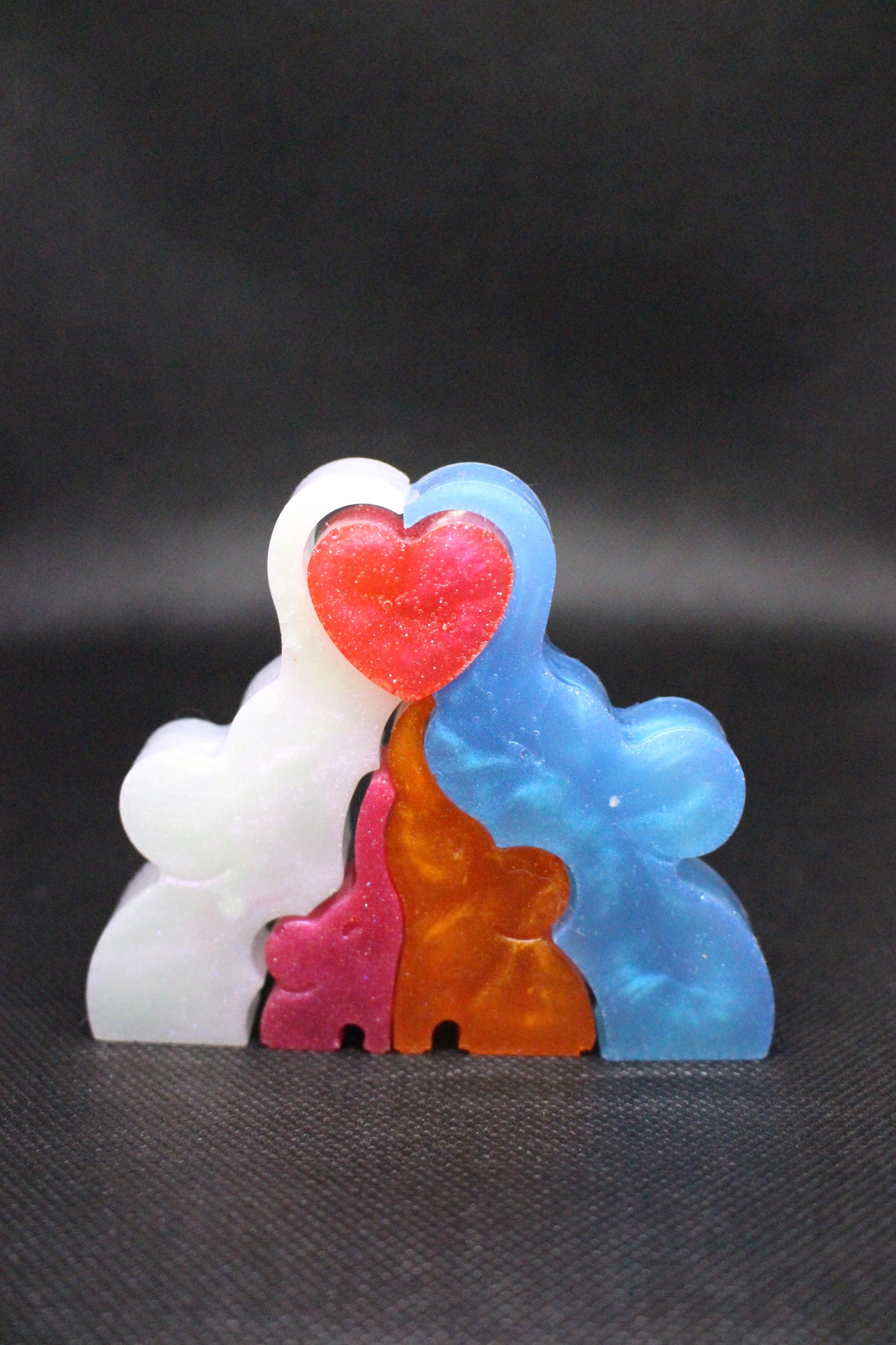 Resin Elephant Love Puzzle - Handcrafted Art for Love