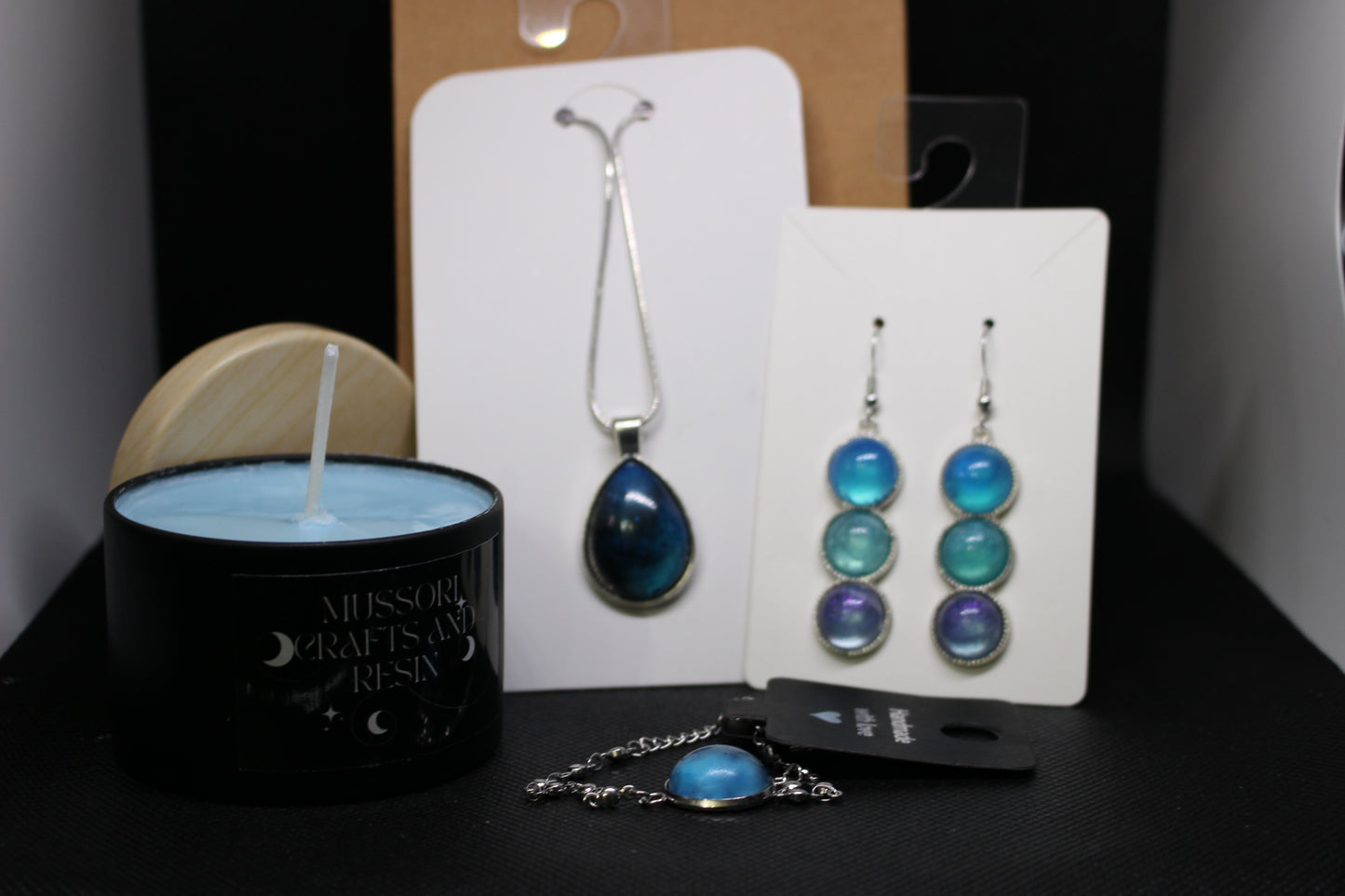 Gift Bundle - Resin Jewelry and Candle Set for All Occasions