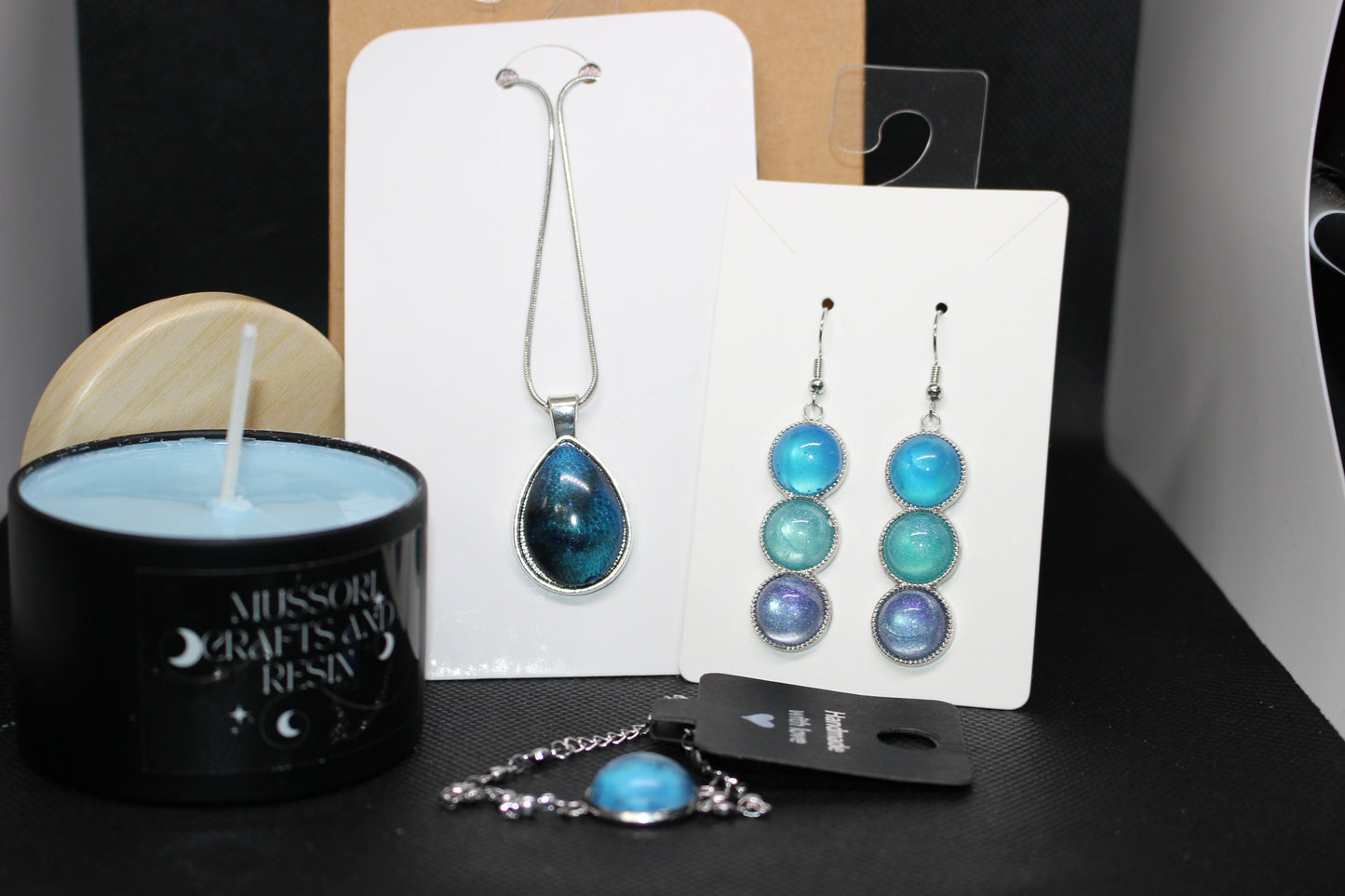 Gift Bundle - Resin Jewelry and Candle Set for All Occasions