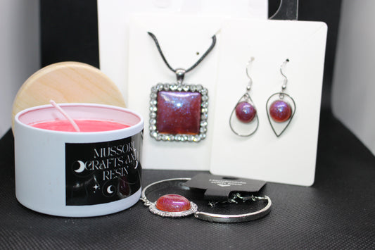 Gift Bundle - Resin Jewelry And Candle Set For All Occasions