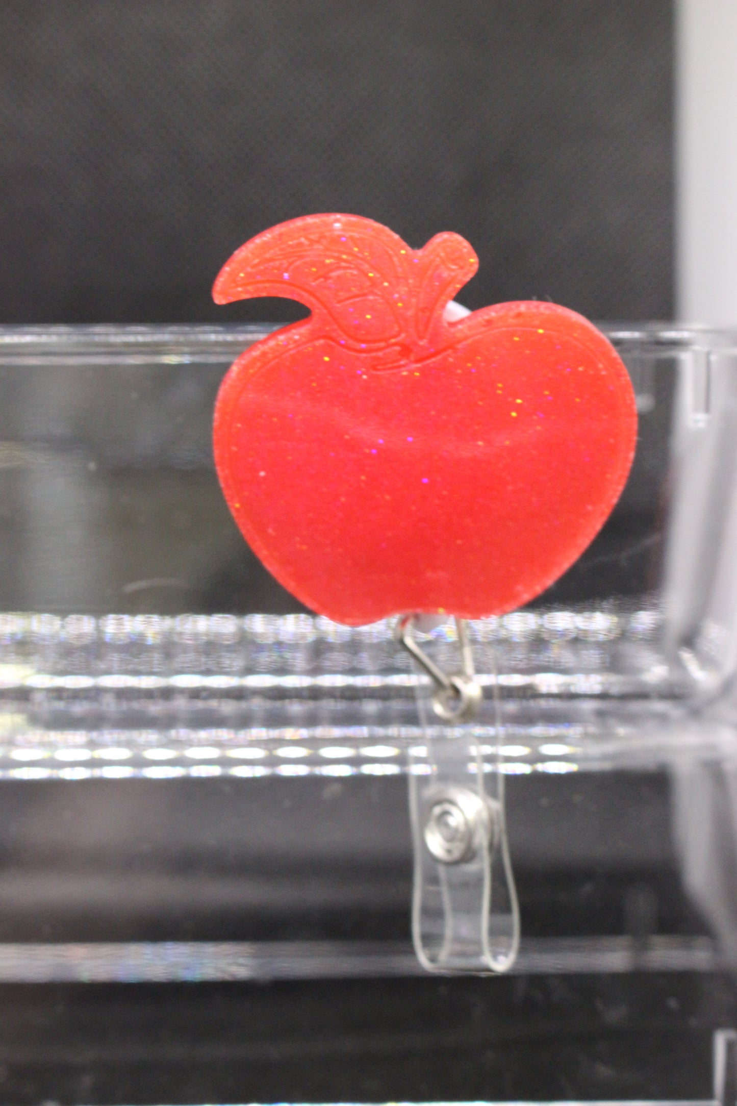 Badge Reel - Apple