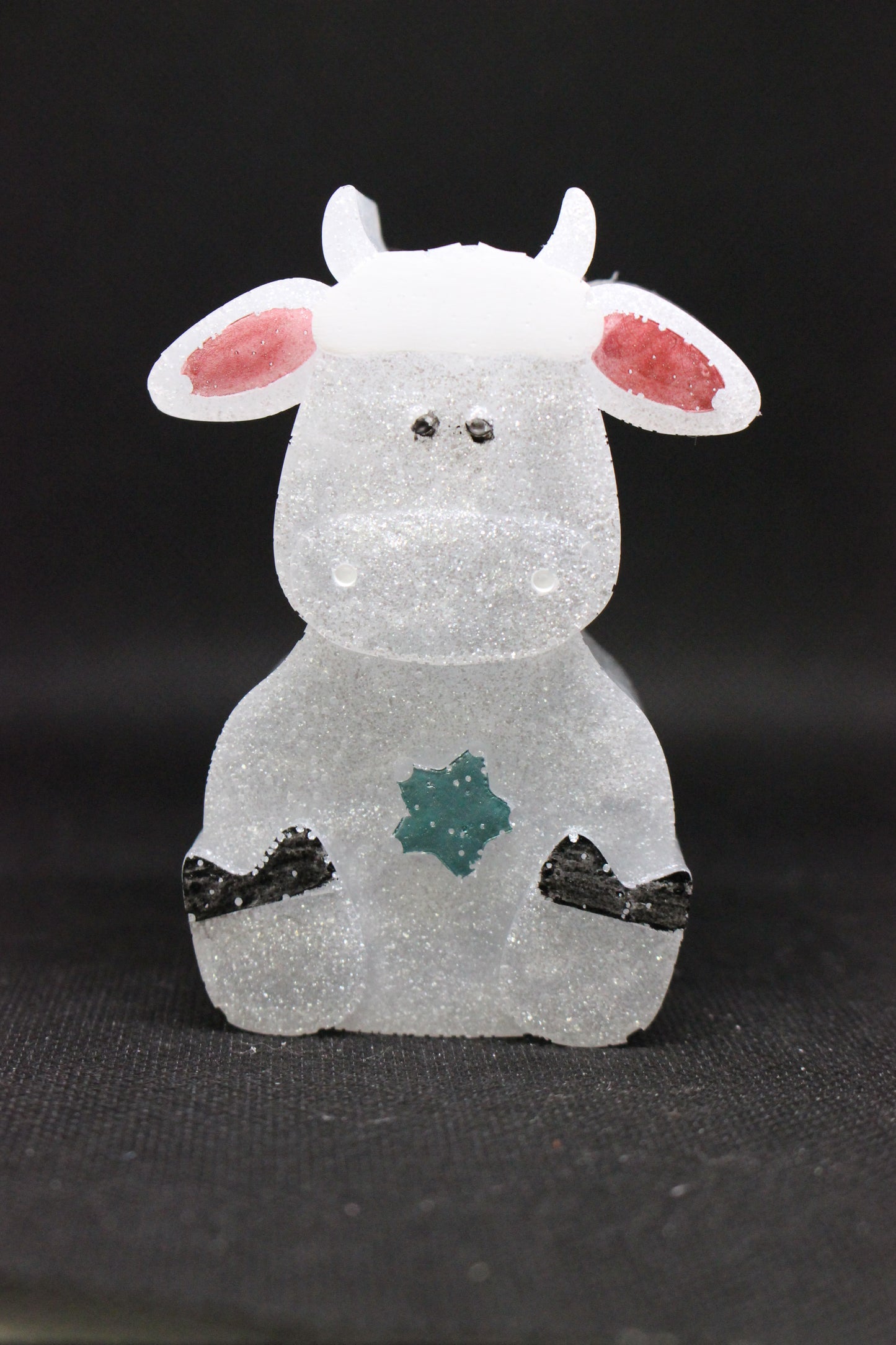 Charming Cow Resin Decor for Unique Home Accents
