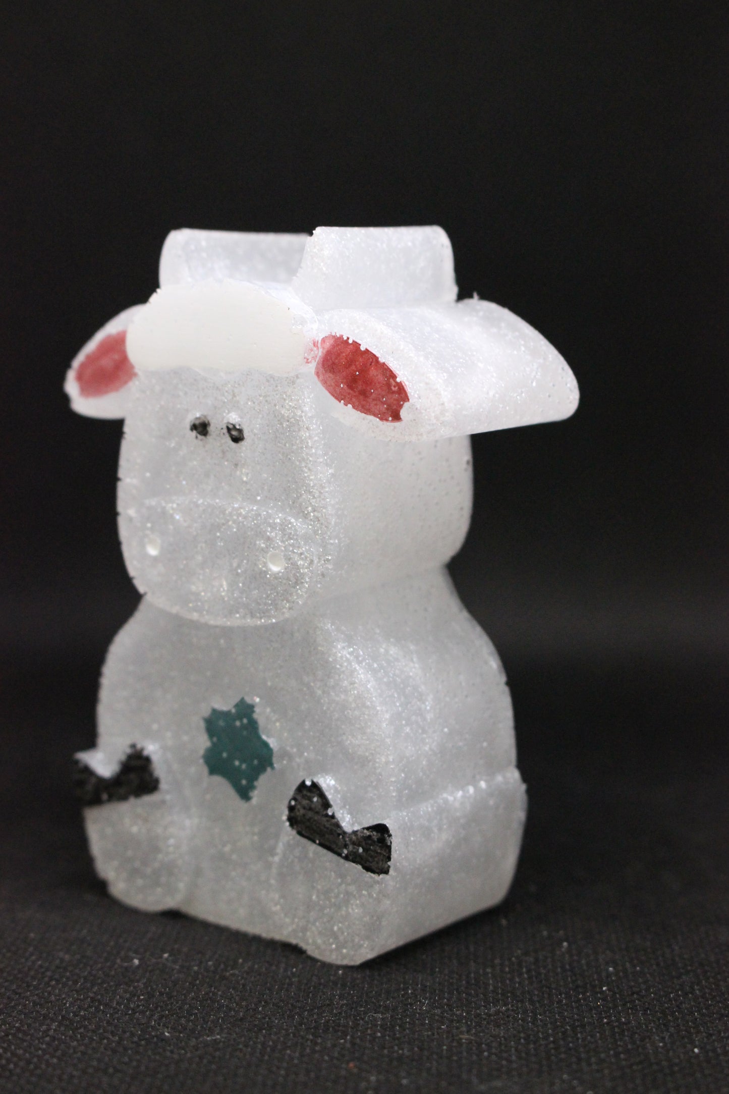 Charming Cow Resin Decor for Unique Home Accents