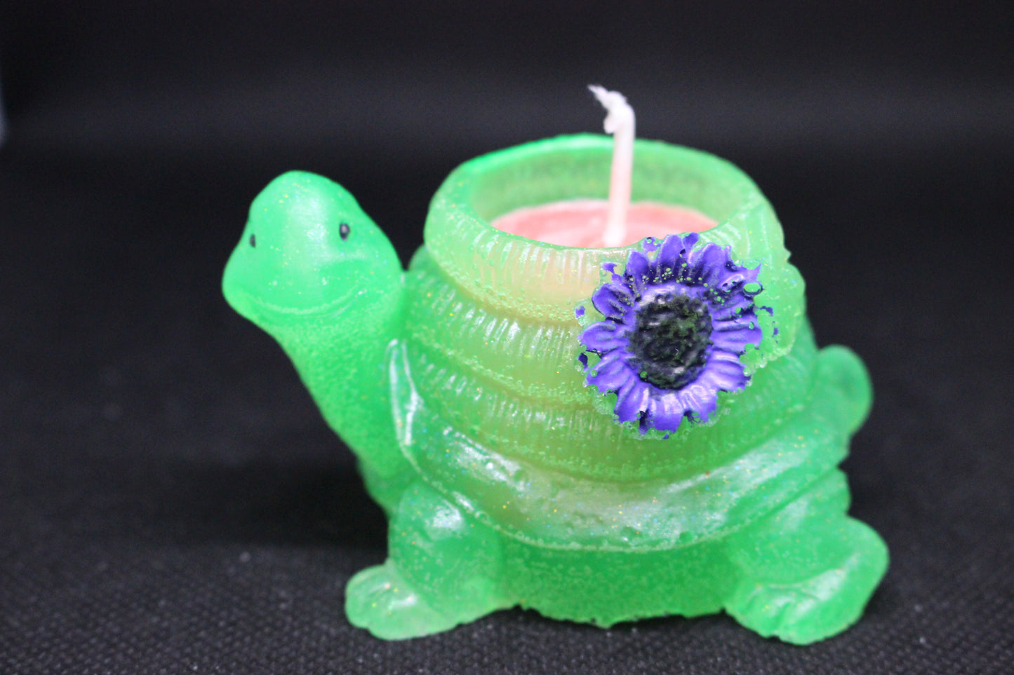 Handmade Resin Turtle Candle with Scarlet Berry Scent