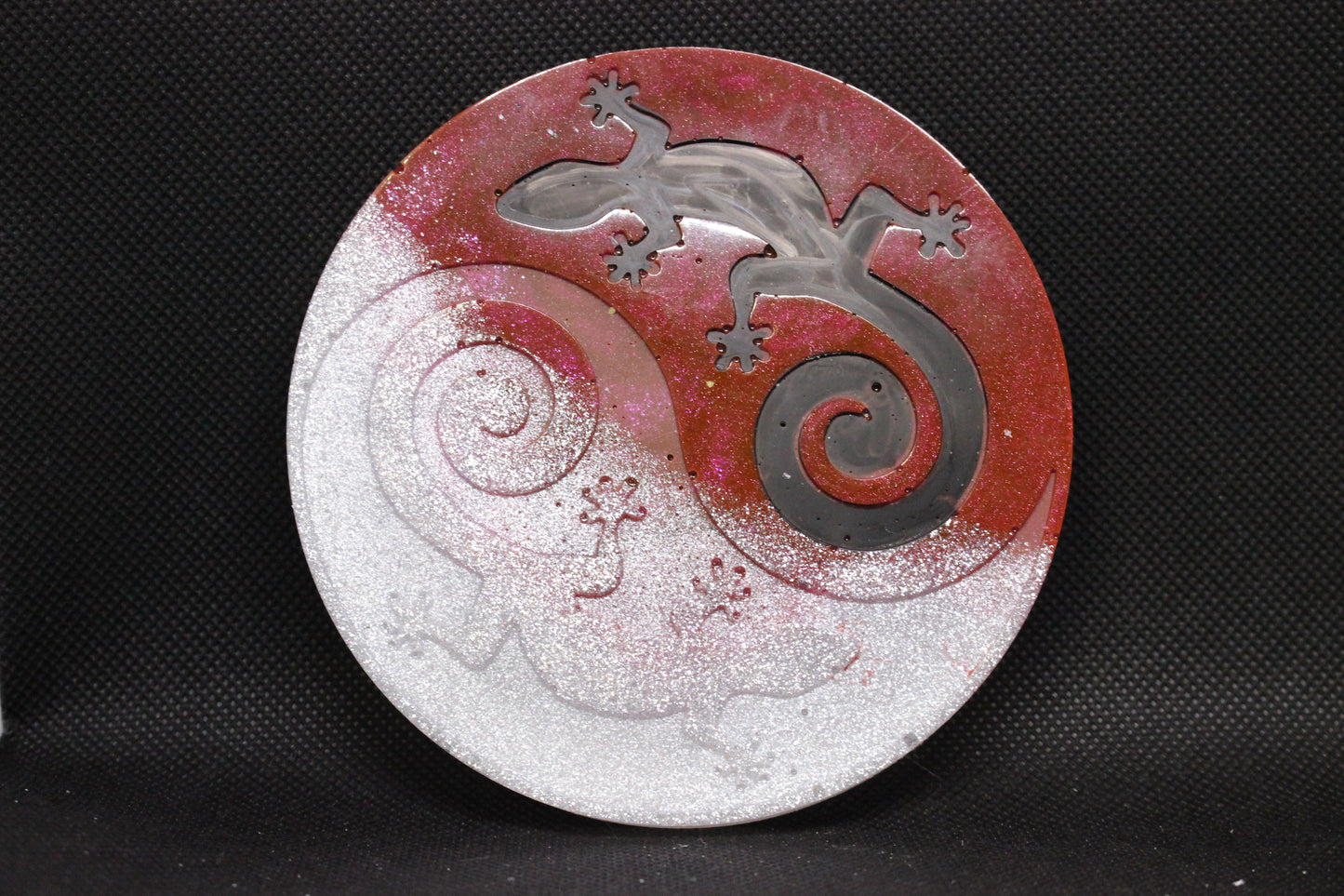 Handmade Resin Lizard Coaster with Ying Yang Design
