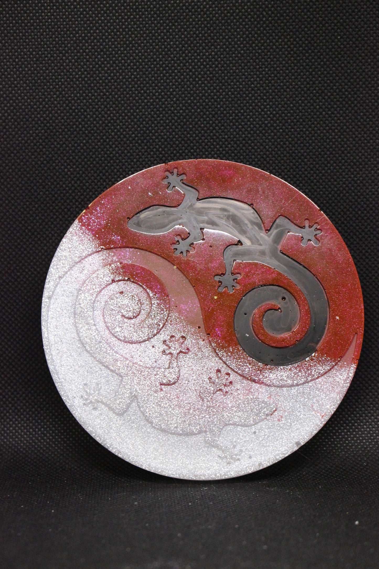 Handmade Resin Lizard Coaster with Ying Yang Design