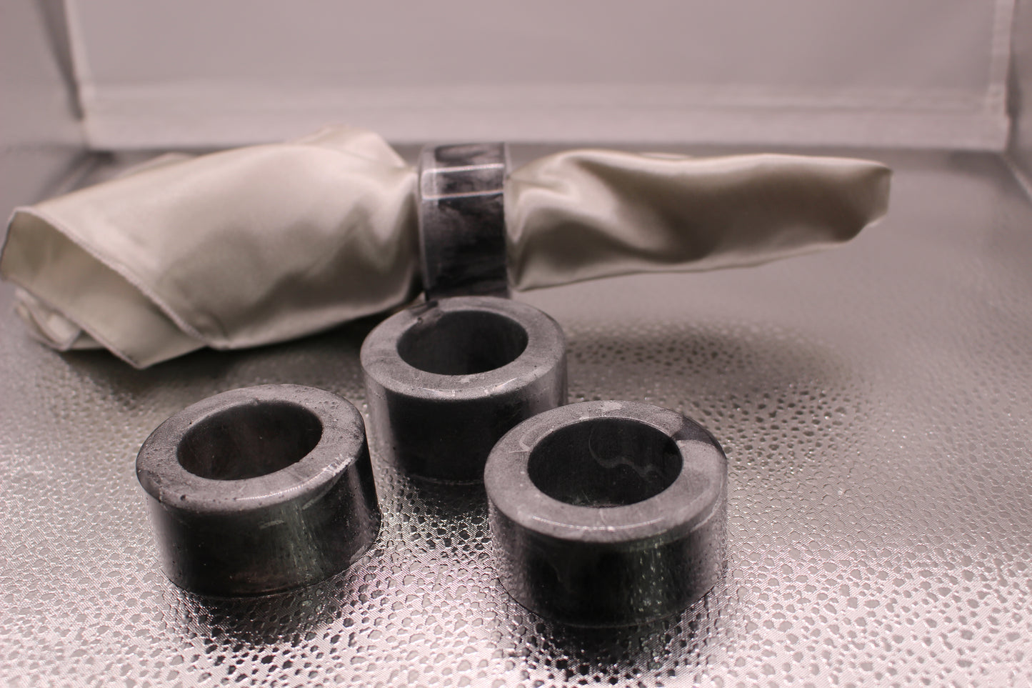 Elegant Resin Napkin Ring (4 Piece) Set for Dining Decor