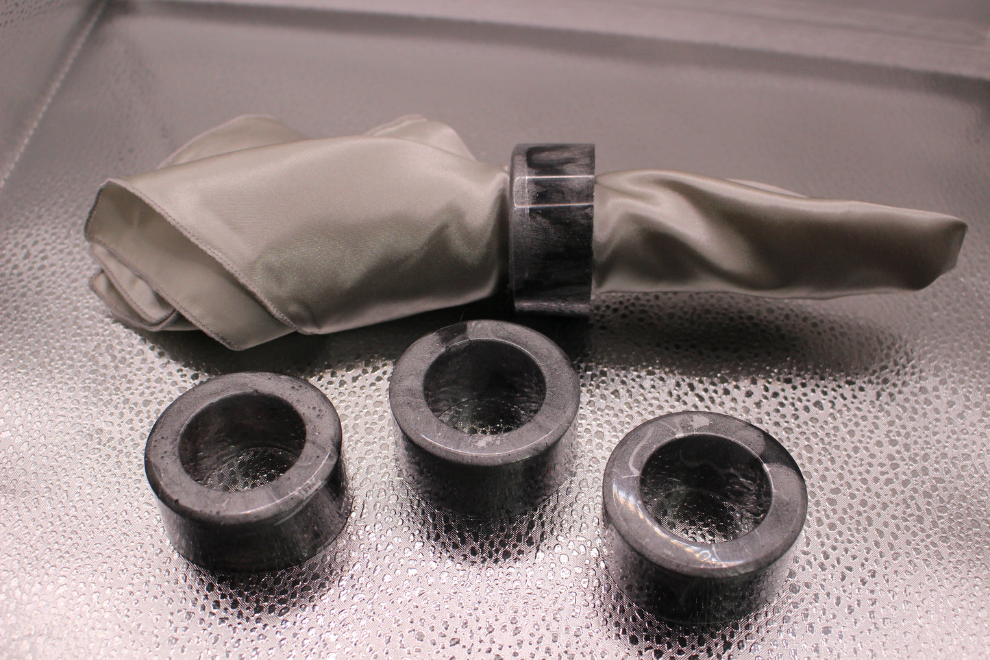 Elegant Resin Napkin Ring (4 Piece) Set for Dining Decor