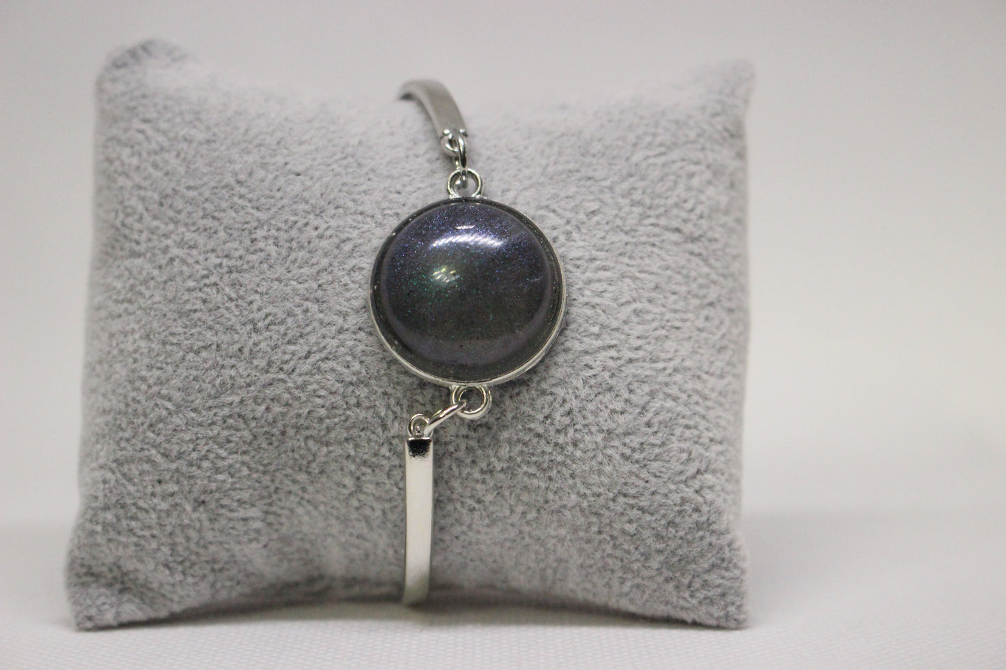 Silver resin stone bracelet (2213)