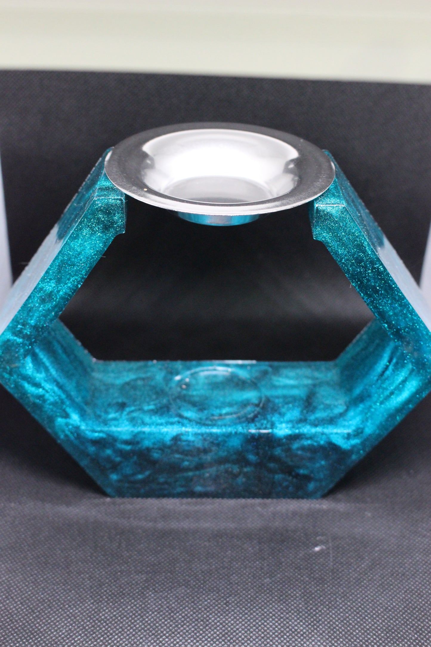 Elegant Wax Melt Candle Warming Holder for Fragrant Spaces