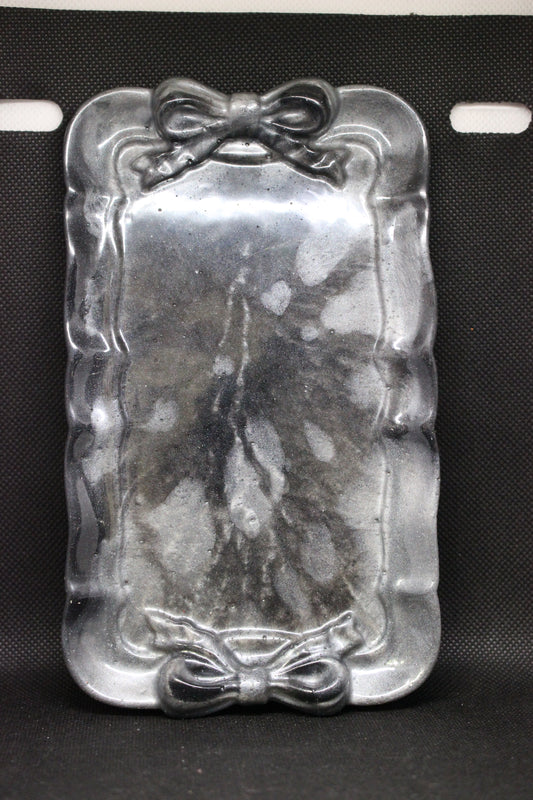 Resin Trinket Tray With Bows For Jewelry And Decor