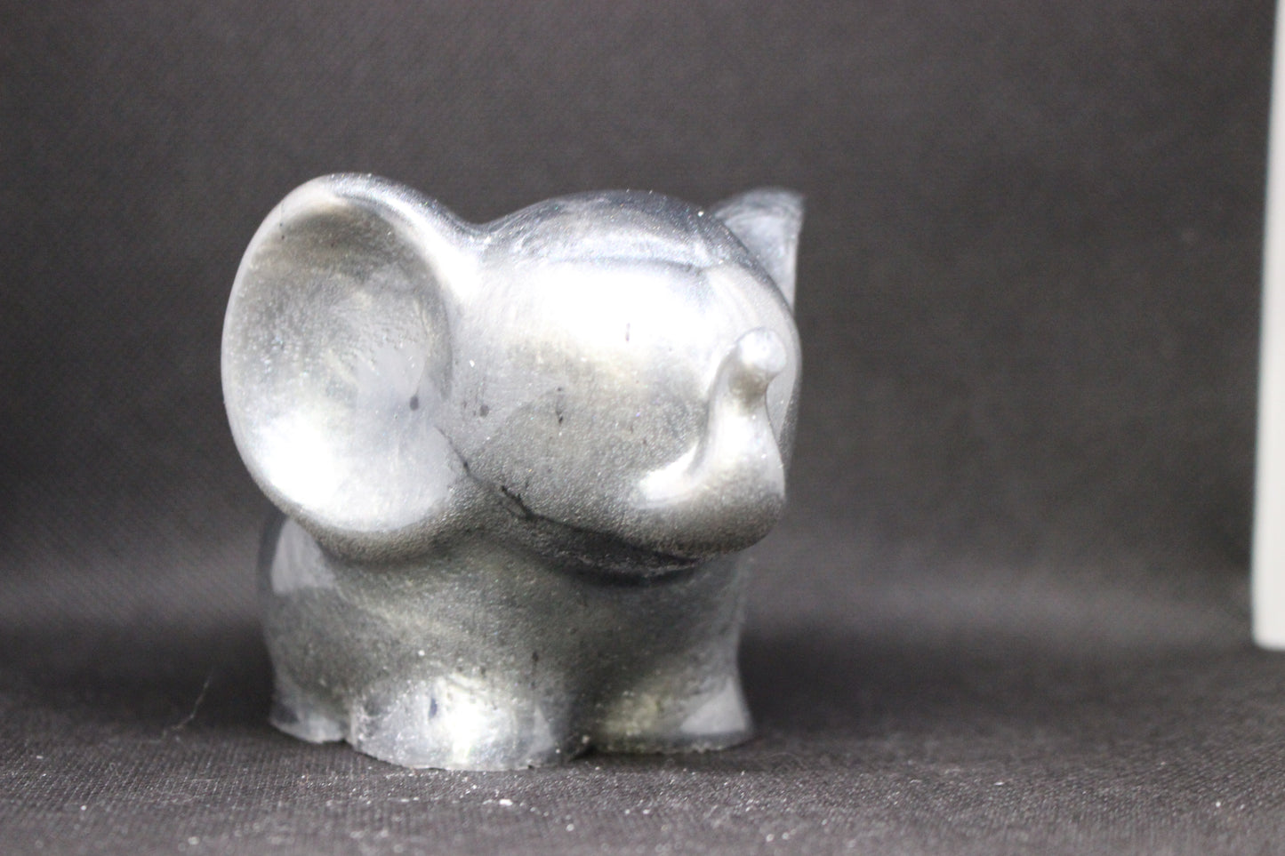 Handmade Resin Elephant Candle Scarlet Berry Scented Decor